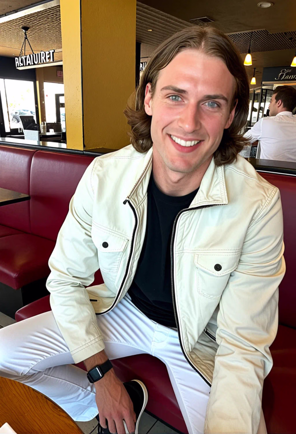 30316 restaurant wearing%20a%20White%20jacket%2C%20wearing%20White%20jeans%2C%20wearing%20Black%20sneakers full body happy 1759503918508